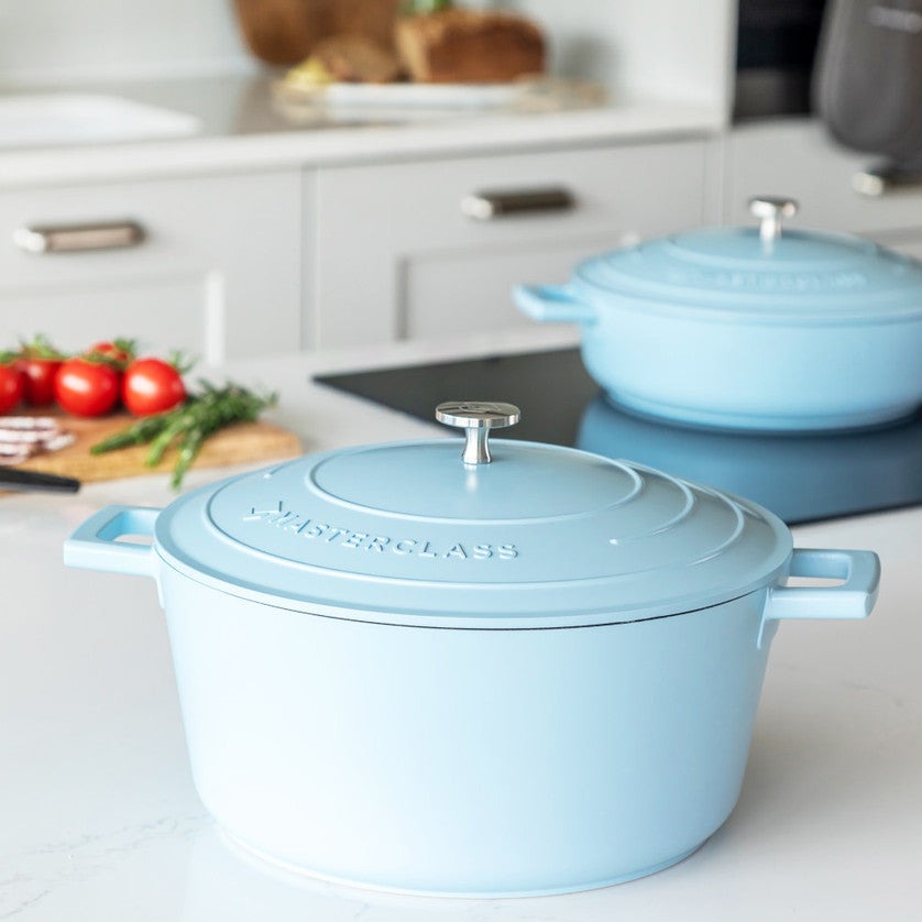 MasterClass Cast Aluminium Casserole Dish 5L Sky Blue