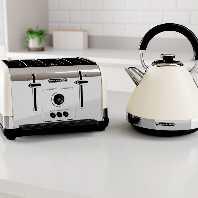 Morphy Richards Venture 4 Slice Toaster - Cream