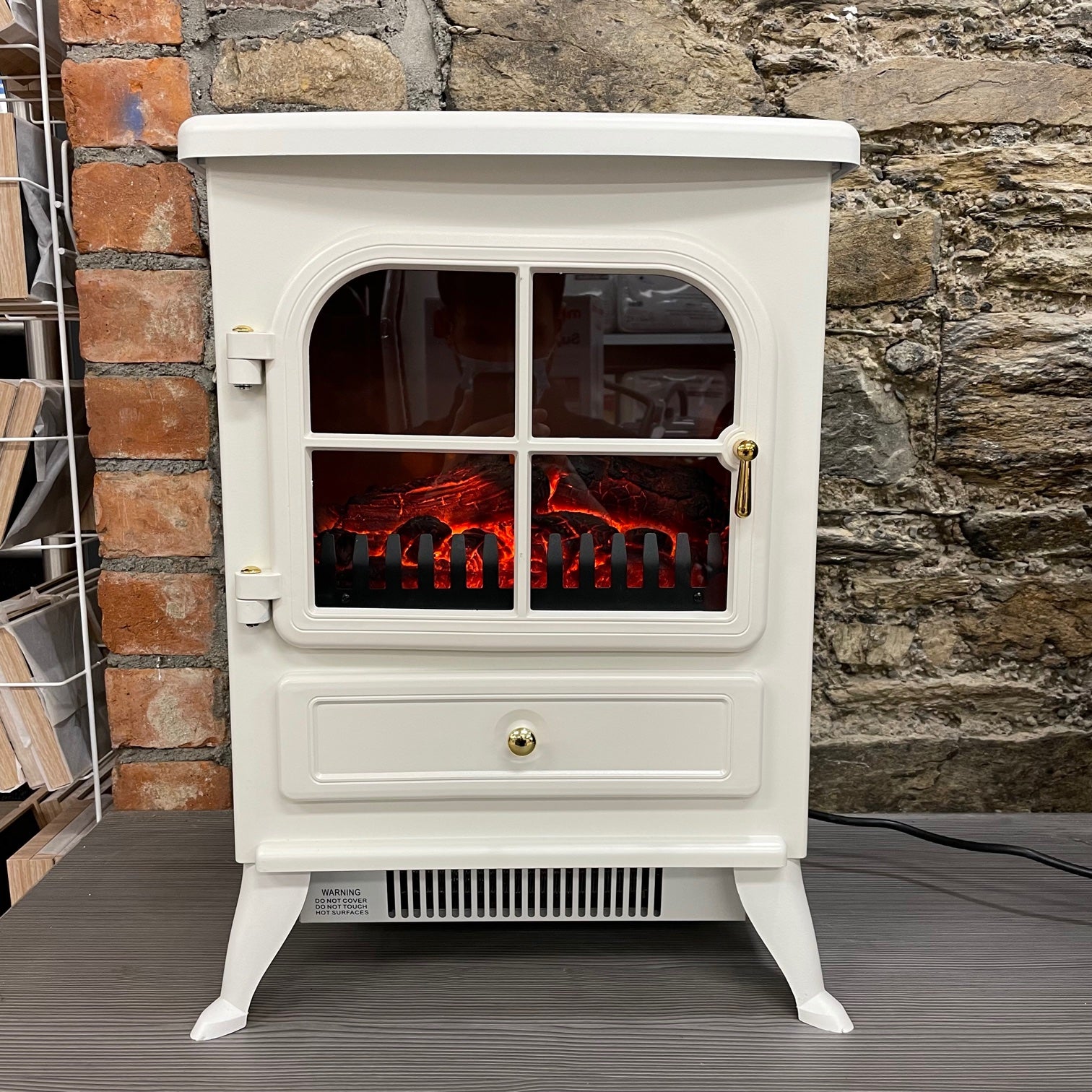 De Vielle 1800W Electric Cream Stove